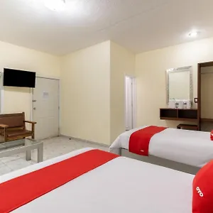 Oyo Platinium Gran Hotel,guadalajara,artesanias Tonala 5*, Guadalajara México